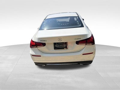 2022 Mercedes-Benz A-Class A 220 4MATIC®