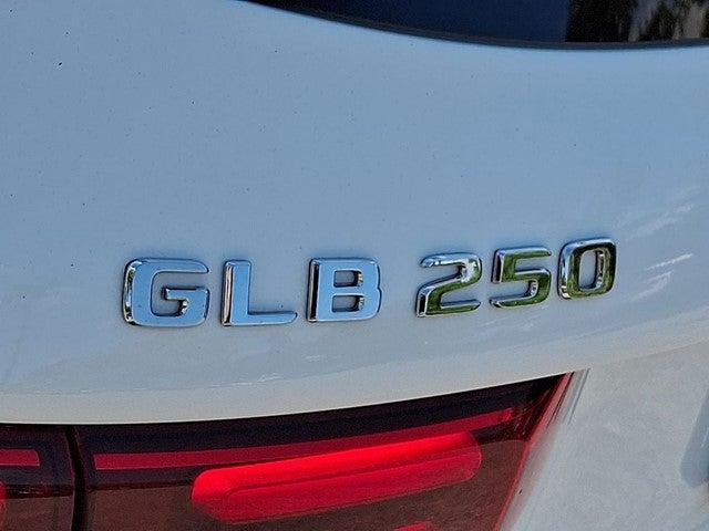 2025 Mercedes-Benz GLB GLB 250 4MATIC®