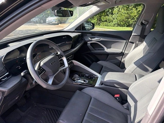 2025 Audi Q5 2.0T Premium Plus quattro