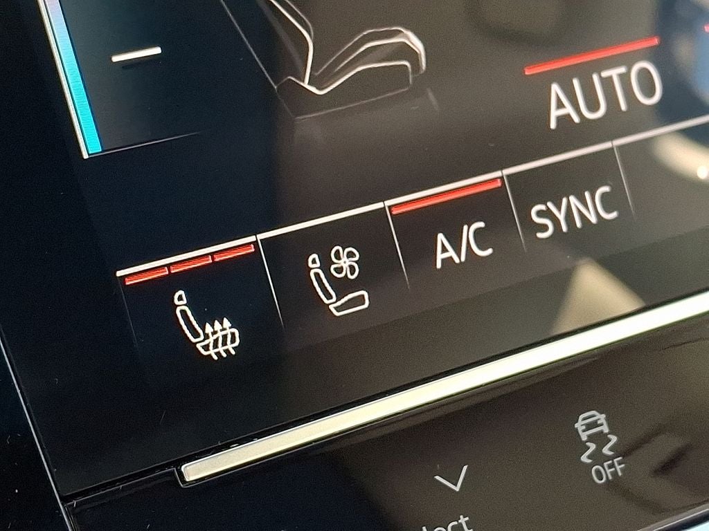 2024 Audi Q8 e-tron Premium Plus quattro