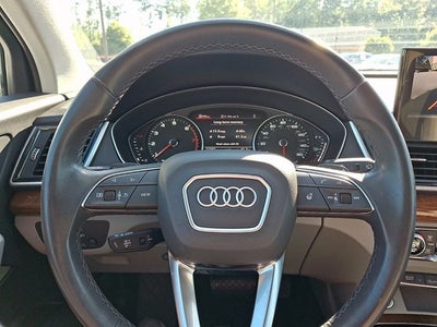 2024 Audi Q5 40 Premium quattro