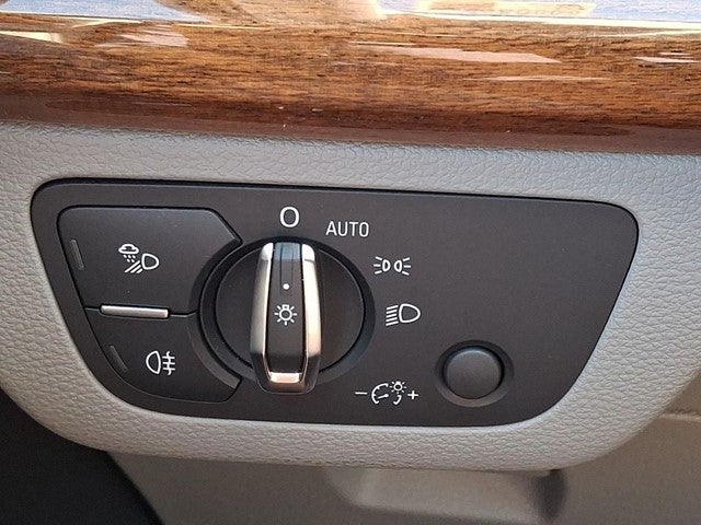2024 Audi Q5 40 Premium quattro