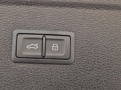 2024 Audi Q5 40 Premium quattro