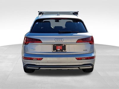 2024 Audi Q5 40 Premium quattro