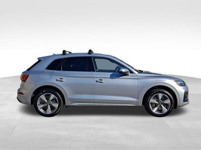 2024 Audi Q5 40 Premium quattro