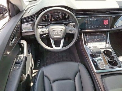 2022 Audi Q8 55 Premium quattro