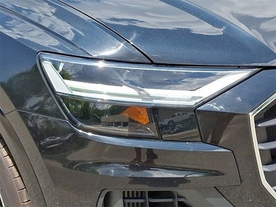 2022 Audi Q8 55 Premium quattro