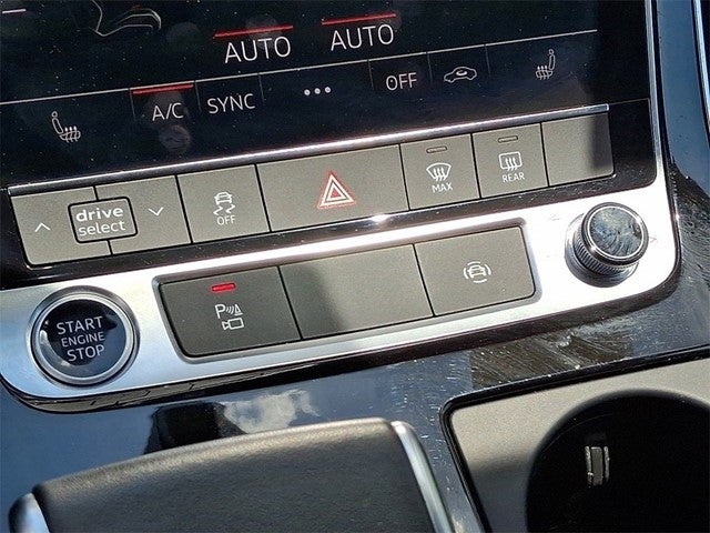 2022 Audi Q8 55 Premium quattro