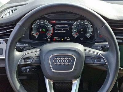 2022 Audi Q8 55 Premium Plus quattro