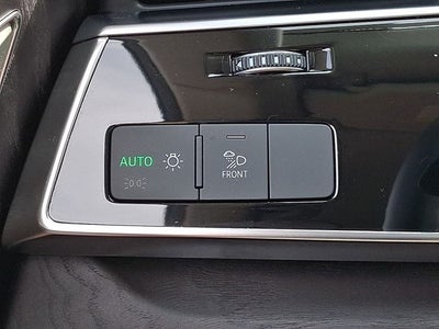 2022 Audi Q8 55 Premium Plus quattro