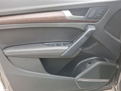 2023 Audi Q5 45 S line Premium quattro