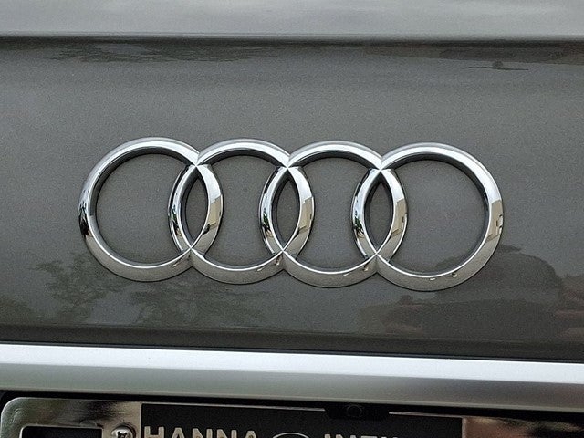 2023 Audi Q5 45 S line Premium quattro