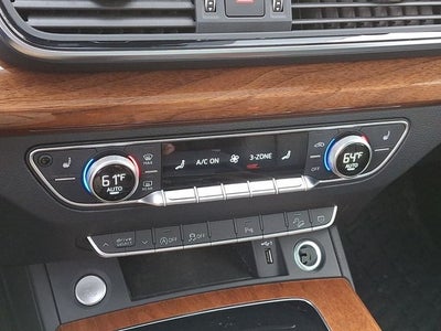 2023 Audi Q5 45 S line Premium quattro