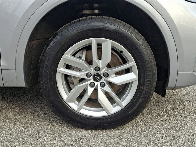 2023 Audi Q5 45 S line Premium quattro