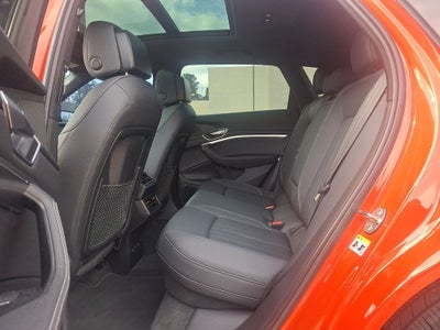 2022 Audi e-tron Premium Plus quattro