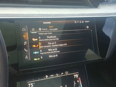 2022 Audi e-tron Premium Plus quattro