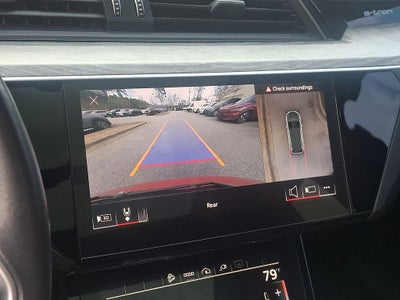 2022 Audi e-tron Premium Plus quattro