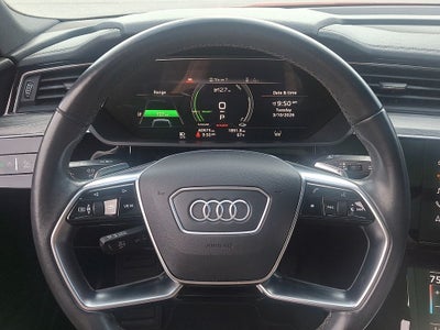 2022 Audi e-tron Premium Plus quattro