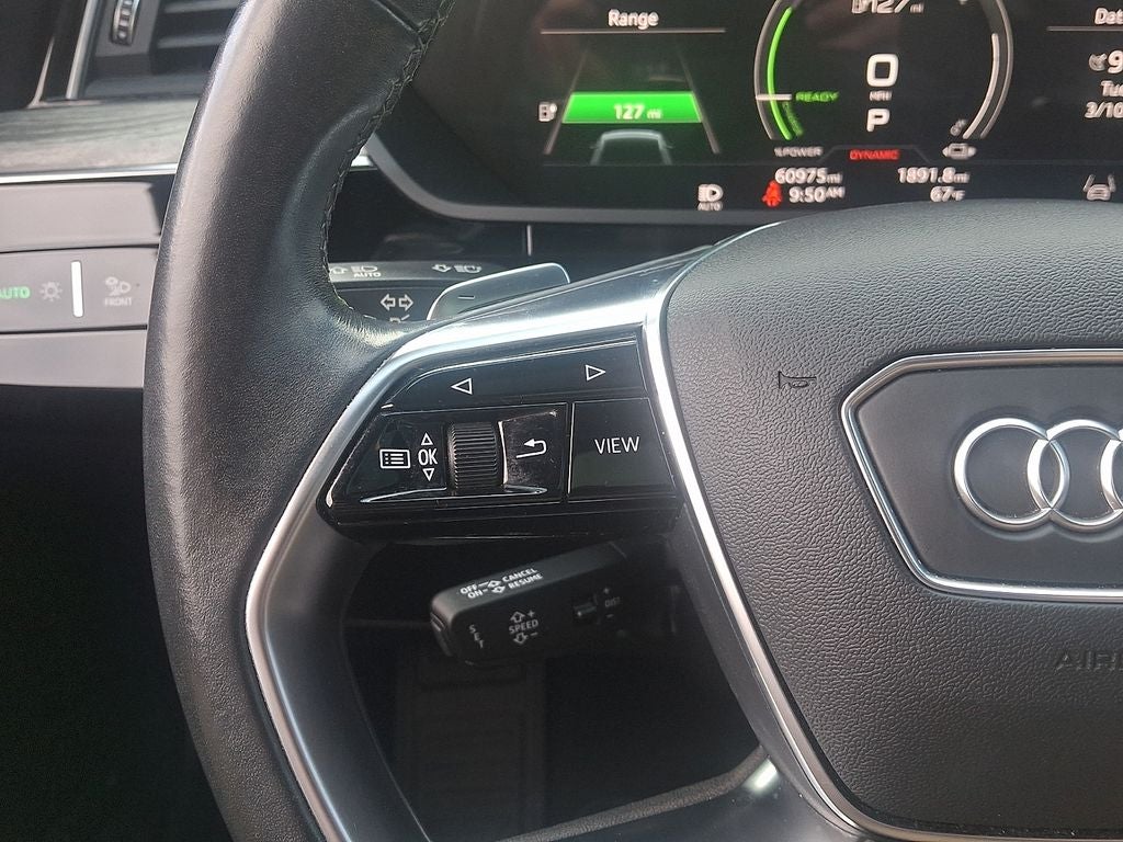 2022 Audi e-tron Premium Plus quattro