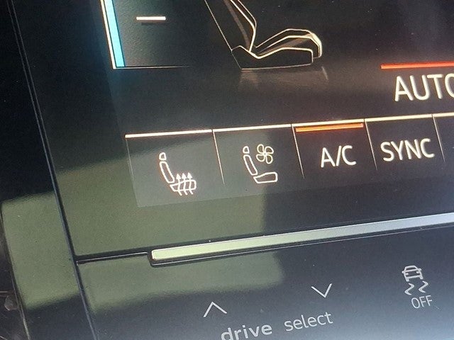 2022 Audi e-tron Premium Plus quattro