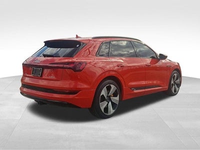 2022 Audi e-tron Premium Plus quattro