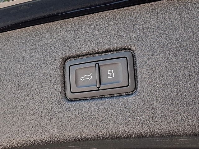 2025 Audi Q7 45 Premium Plus quattro