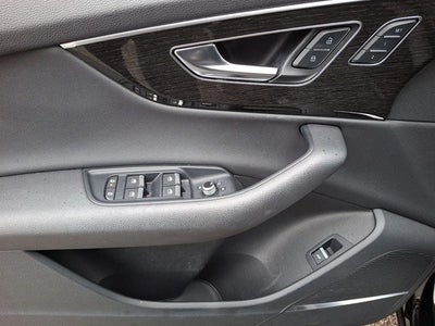 2022 Audi Q7 55 Premium Plus quattro