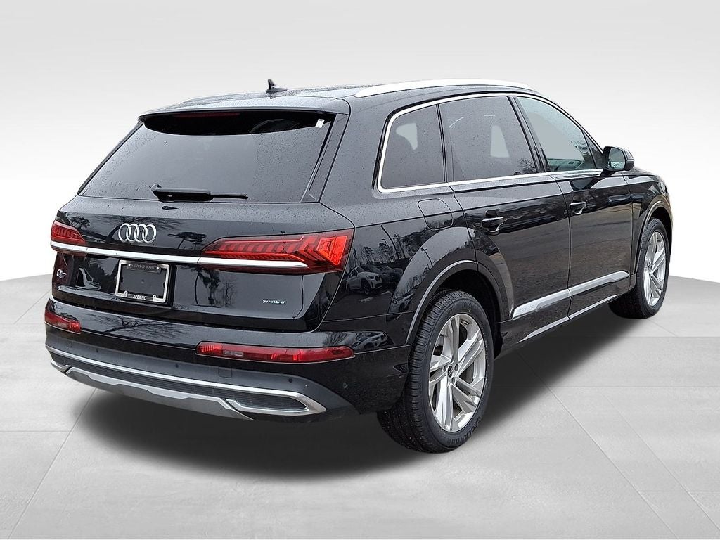 2022 Audi Q7 55 Premium Plus quattro