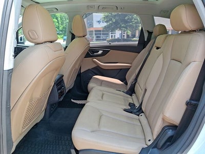 2020 Audi Q7 55 Prestige quattro