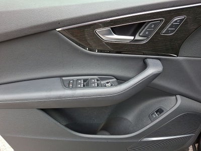2023 Audi Q7 55 Prestige quattro
