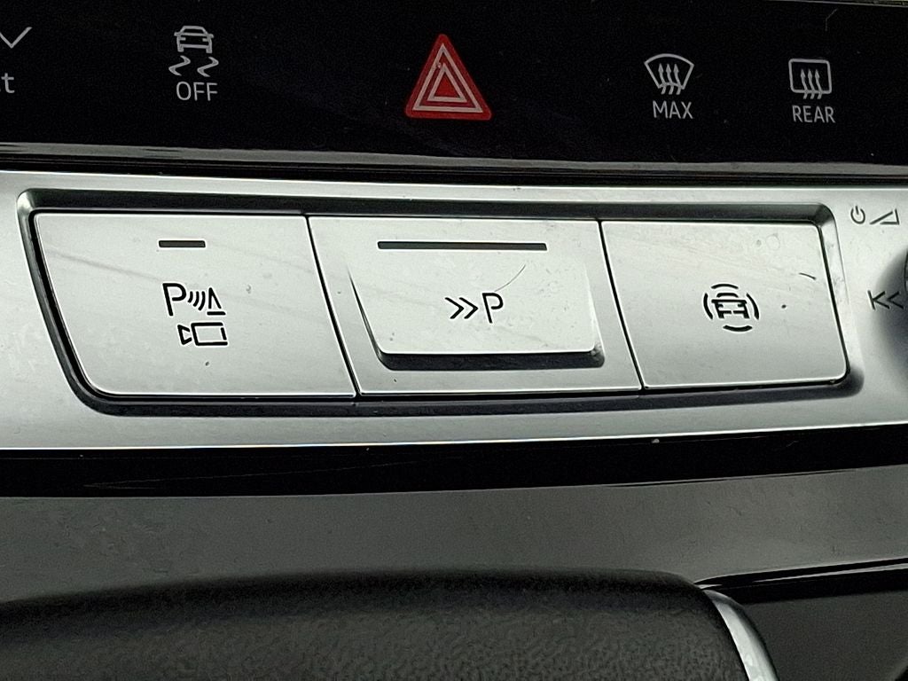 2023 Audi Q7 55 Prestige quattro