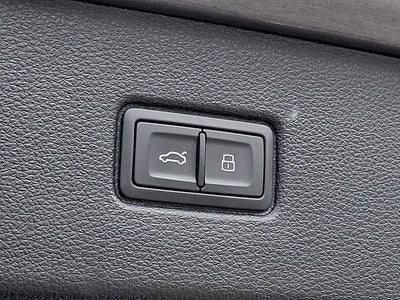 2023 Audi Q7 55 Prestige quattro