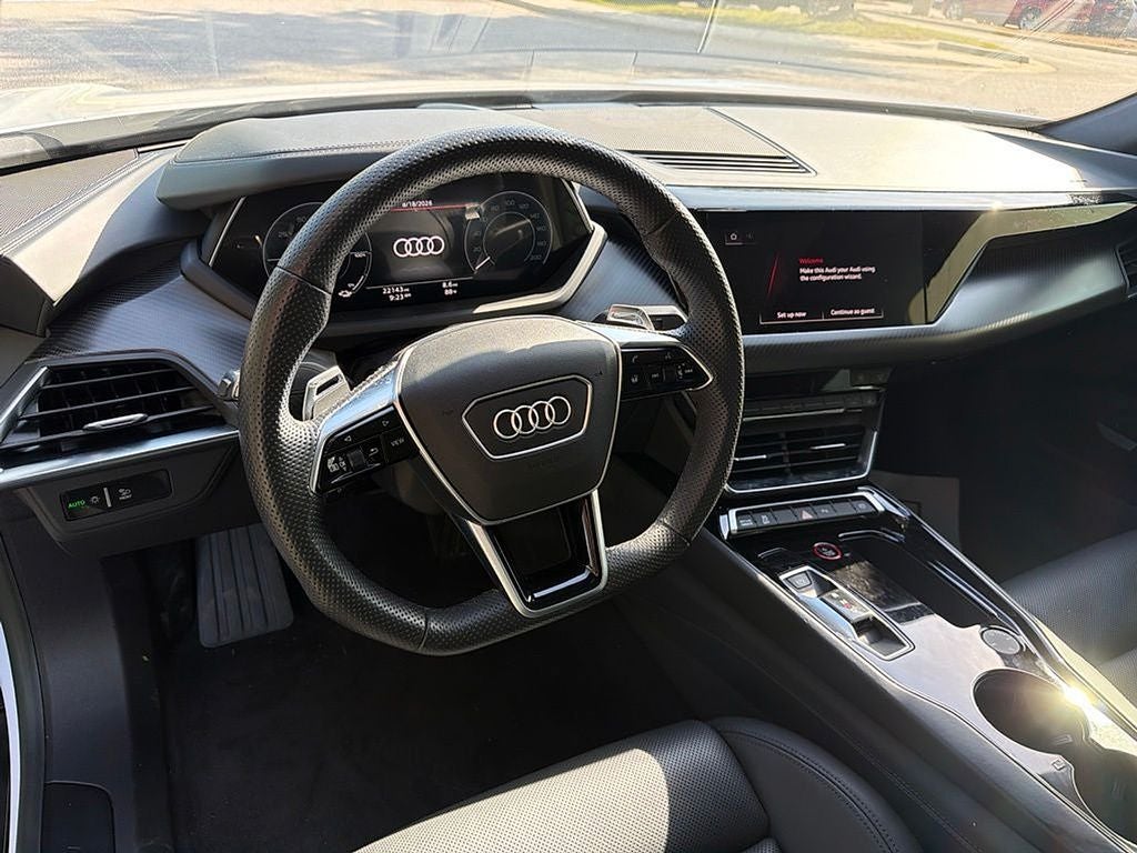 2023 Audi e-tron GT Premium Plus quattro