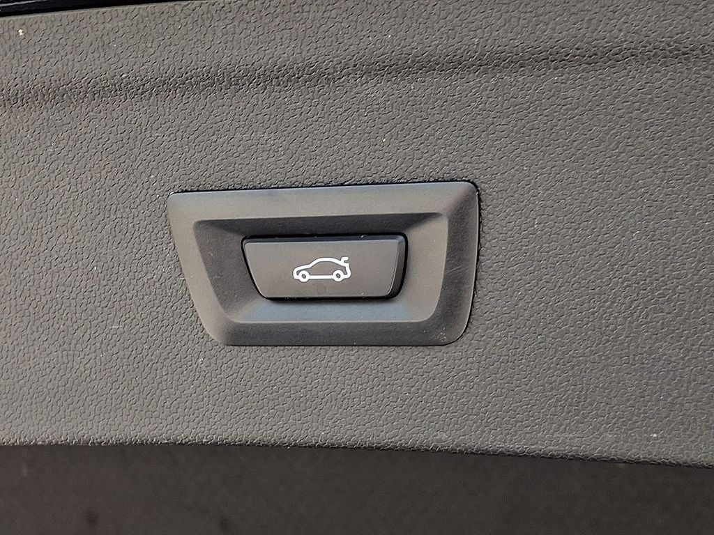 2023 BMW iX xDrive50