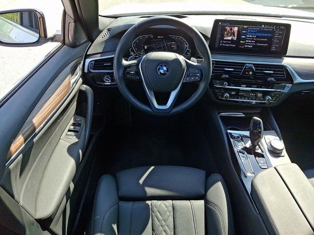 2023 BMW 5 Series 530e iPerformance