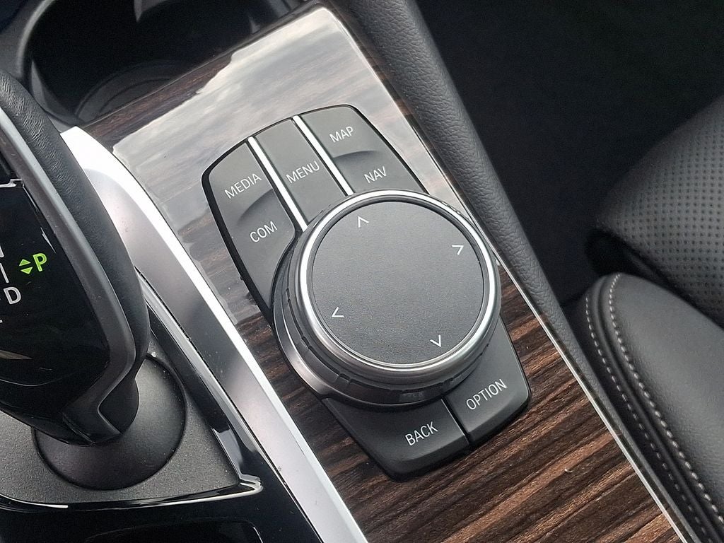 2023 BMW 5 Series 530i