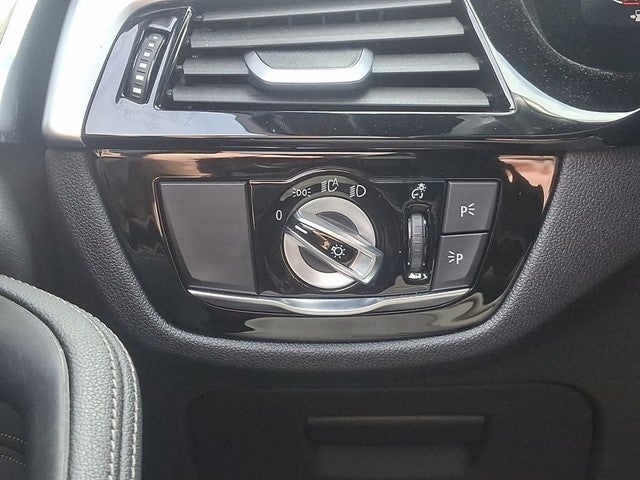 2023 BMW 5 Series 530i