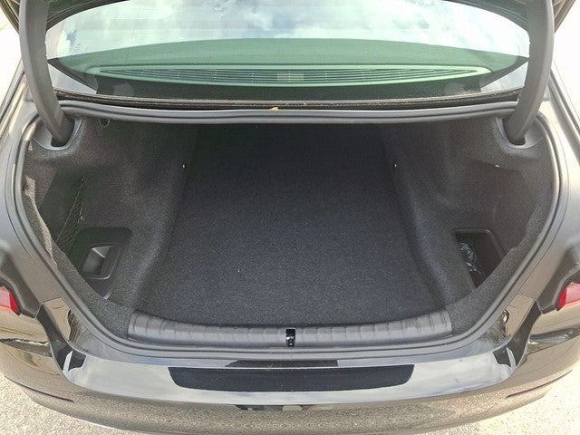 2023 BMW 5 Series 530i