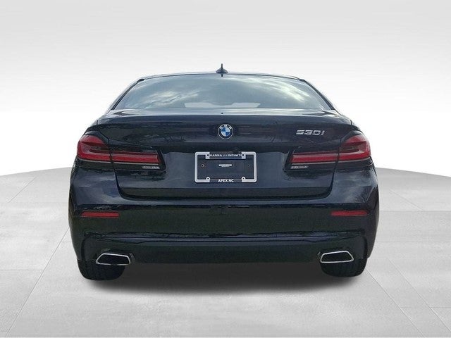 2023 BMW 5 Series 530i