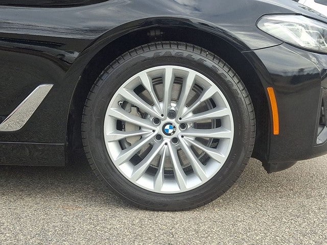 2023 BMW 5 Series 530i