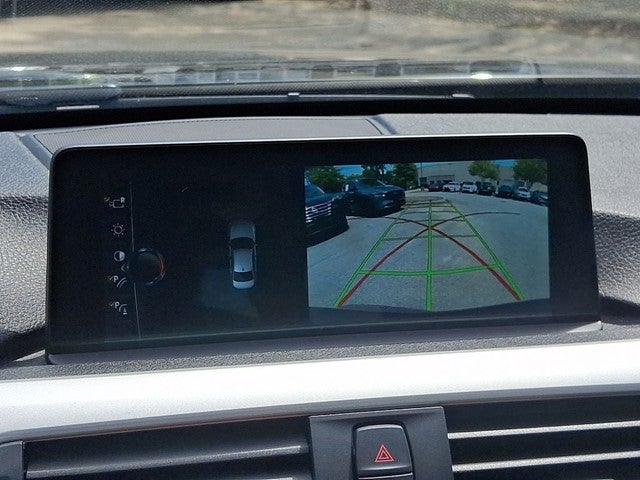 2017 BMW 3 Series 320i xDrive