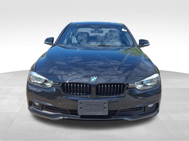 2017 BMW 3 Series 320i xDrive