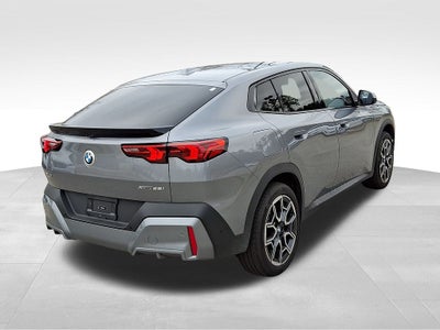 2025 BMW X2 xDrive28i