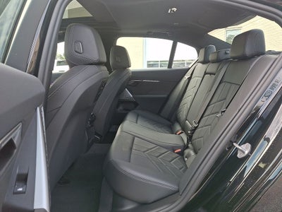 2025 BMW i5 eDrive40