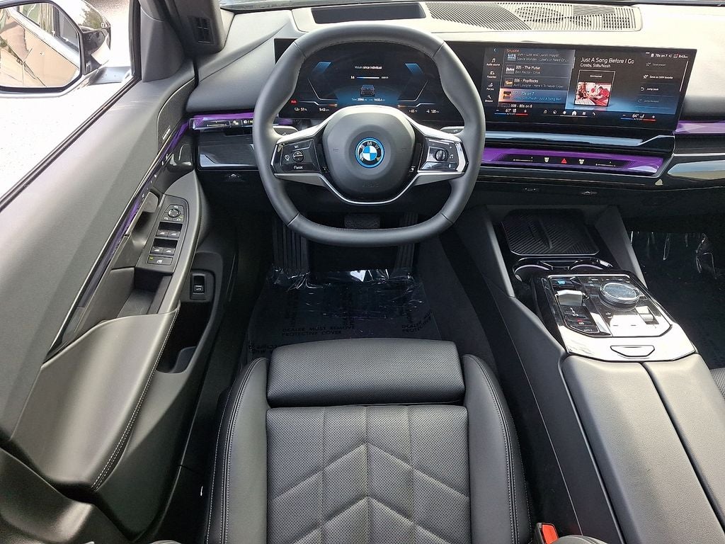 2025 BMW i5 eDrive40