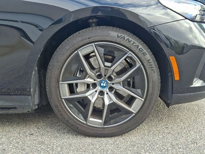 2025 BMW i5 eDrive40