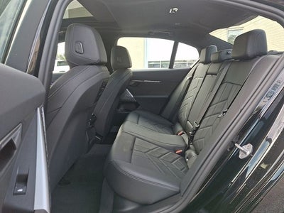 2025 BMW i5 eDrive40