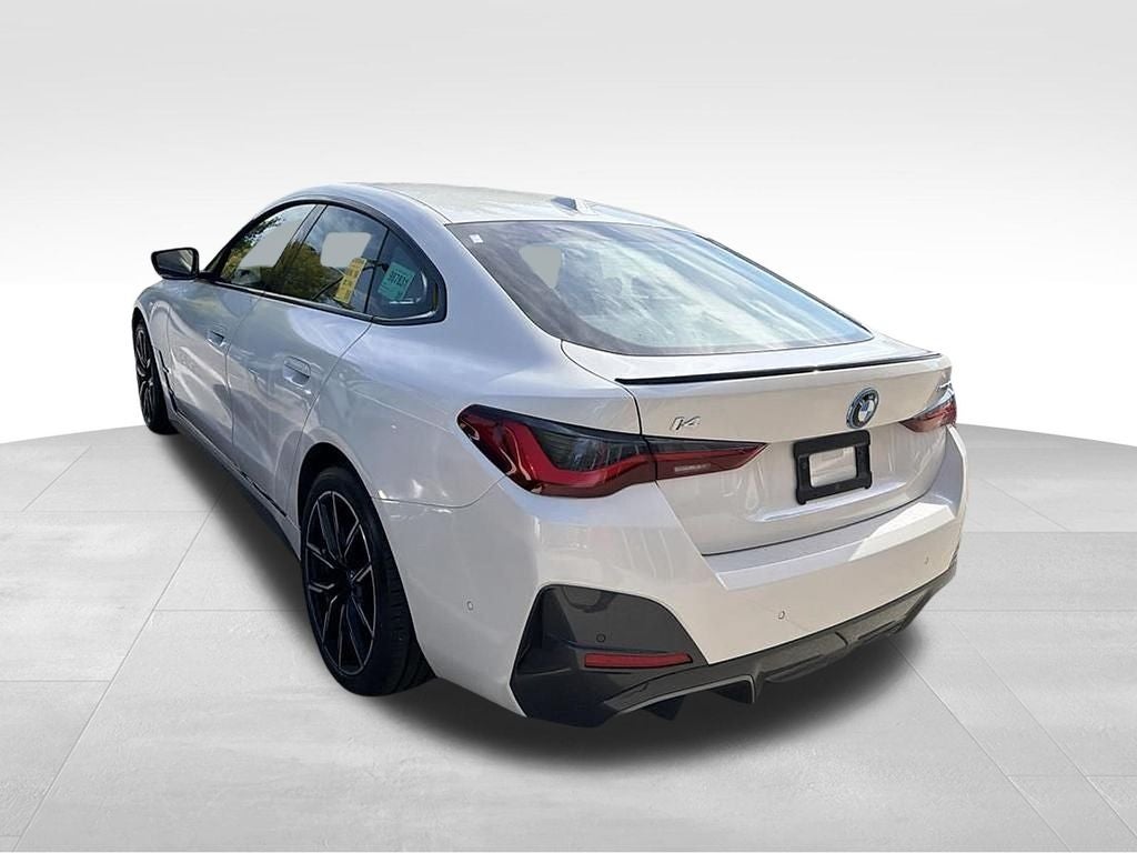 2023 BMW i4 eDrive40