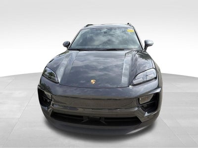 2025 Porsche Macan Electric Base
