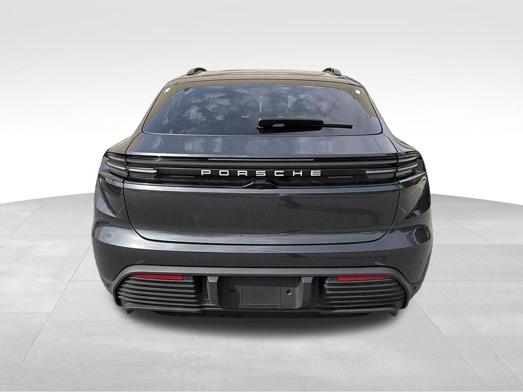 2025 Porsche Macan Electric Base
